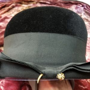 Vintage Beaver Chevalier Cloche hat